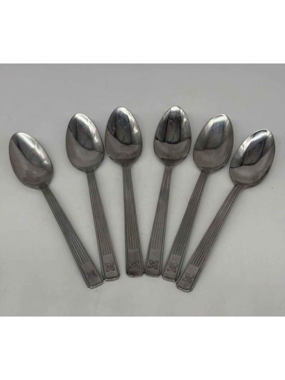 Oneida Park Place With Flower Set Of 6 Spoons D/C 2010 Stainless Steel 6”